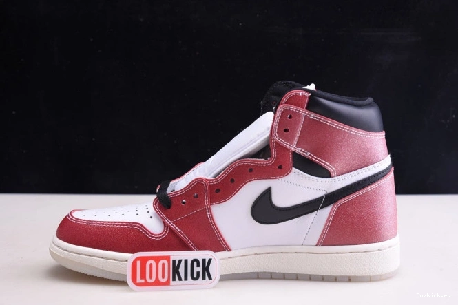One Kick 1 TROPHY HIGH AIR OG ROOM DA2728-100 JORDAN X 0724